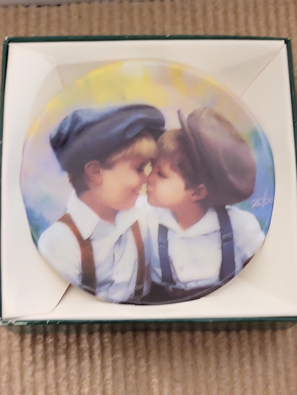 DONALD ZOLAN MINIATURE COLLECTOR PLATE "TWO OF A KIND"